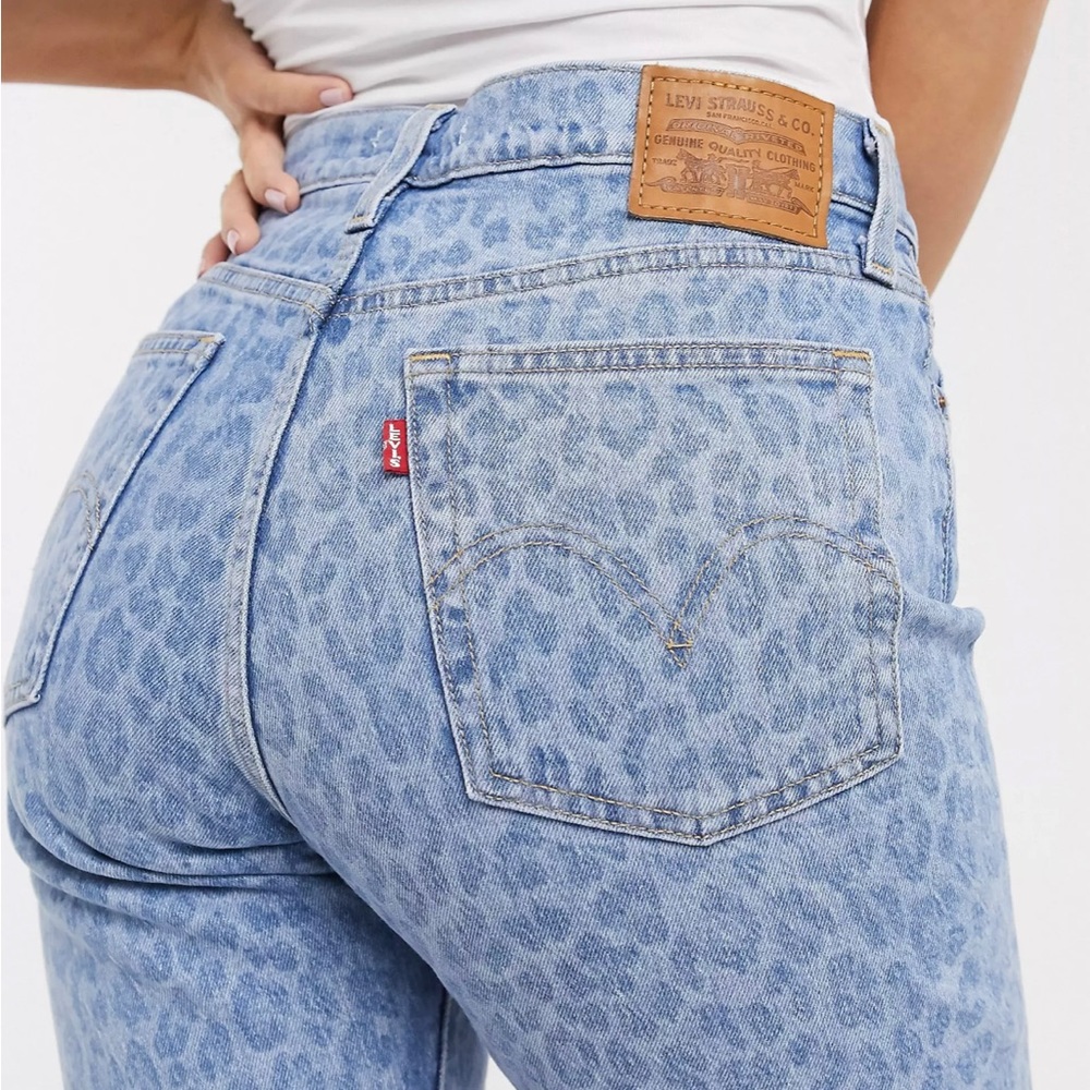 Levi Wedgie Straight Cheetah Print